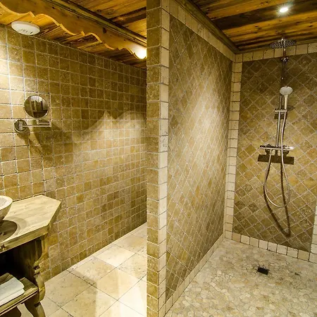 Bed & Breakfast L'etagne 4*