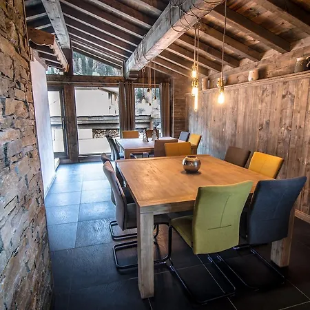 Bed & Breakfast L'etagne 4*