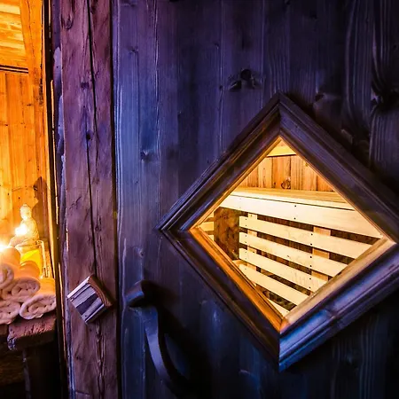 L'etagne 4* Куршевель