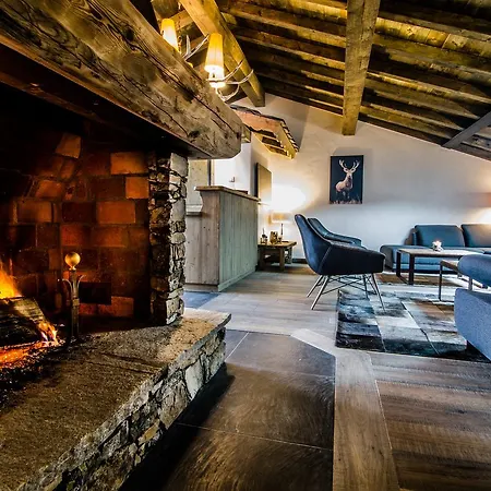 Bed & Breakfast L'etagne 4*
